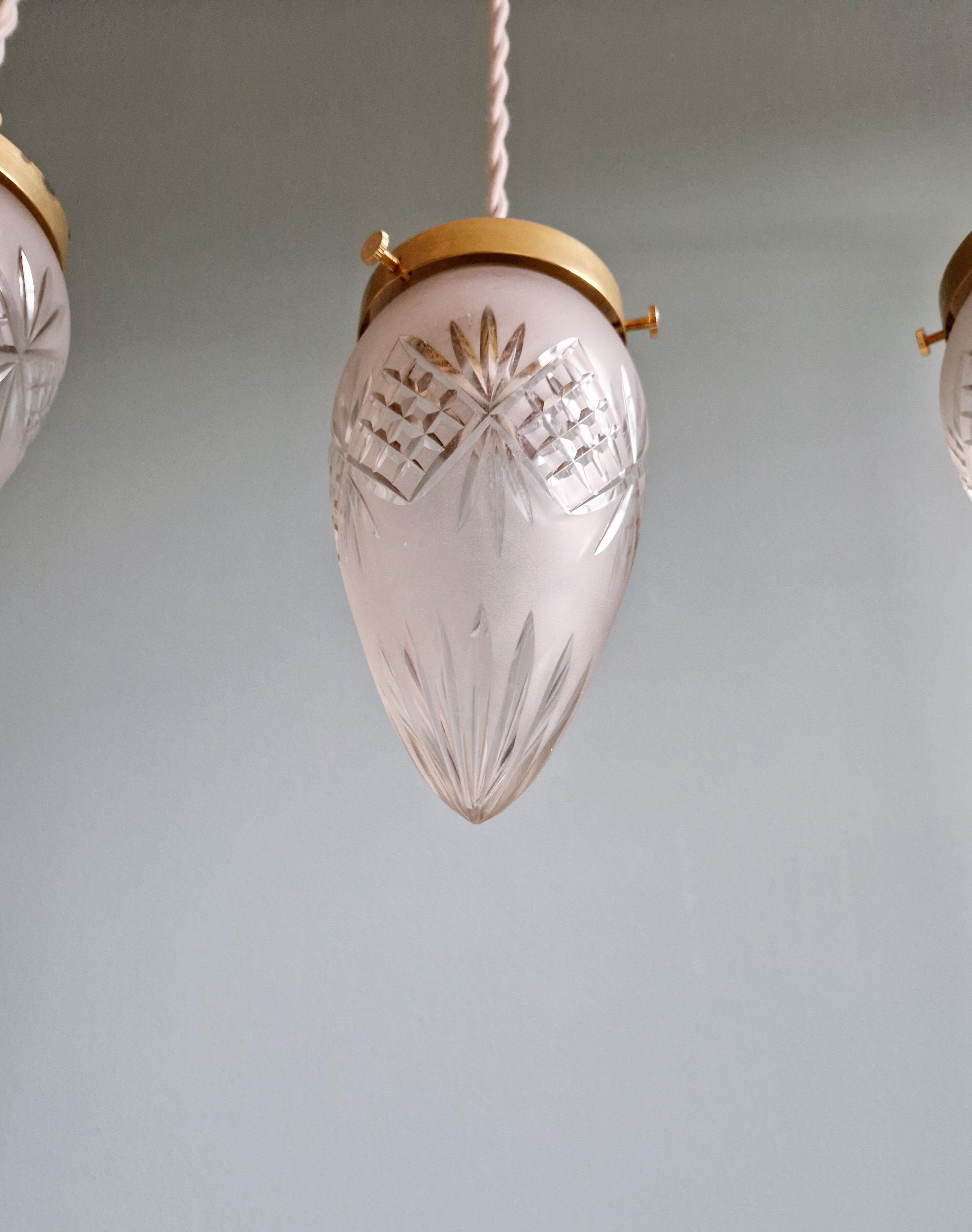 Frosted crystal suspension (3 available), early 20th century.