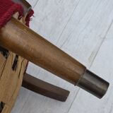 Fauteuil danois des années 1960, état d'origine, tissu en laine, pieds en bois de hêtre.