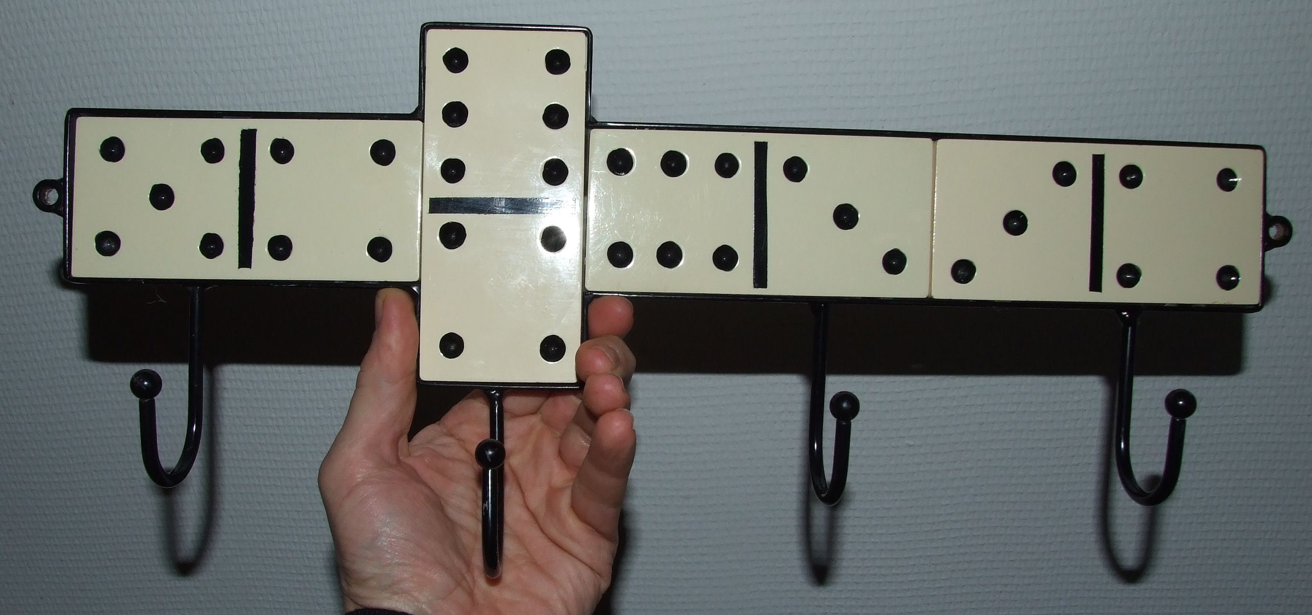 1970-style wall domino coats