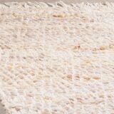 Tapis en laine beige vintage