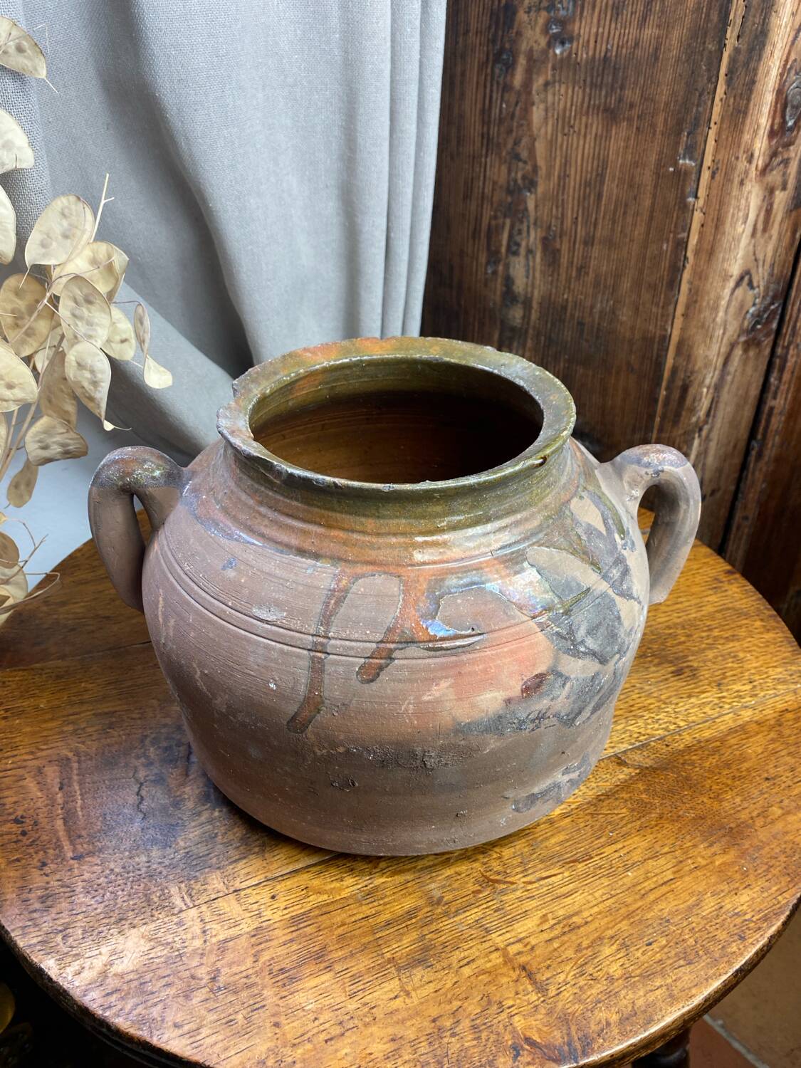 Terracotta pot