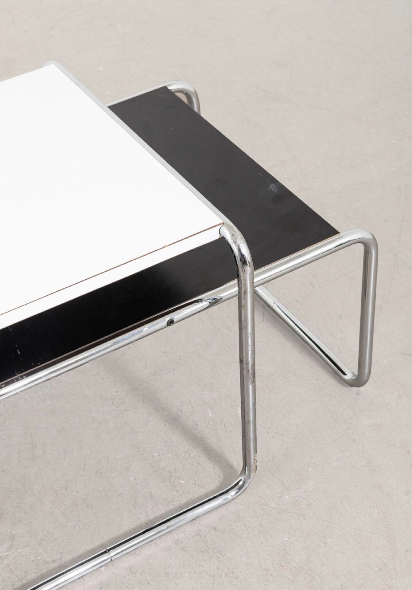 Tables basses Laccio Marcel Breuer – Gavina