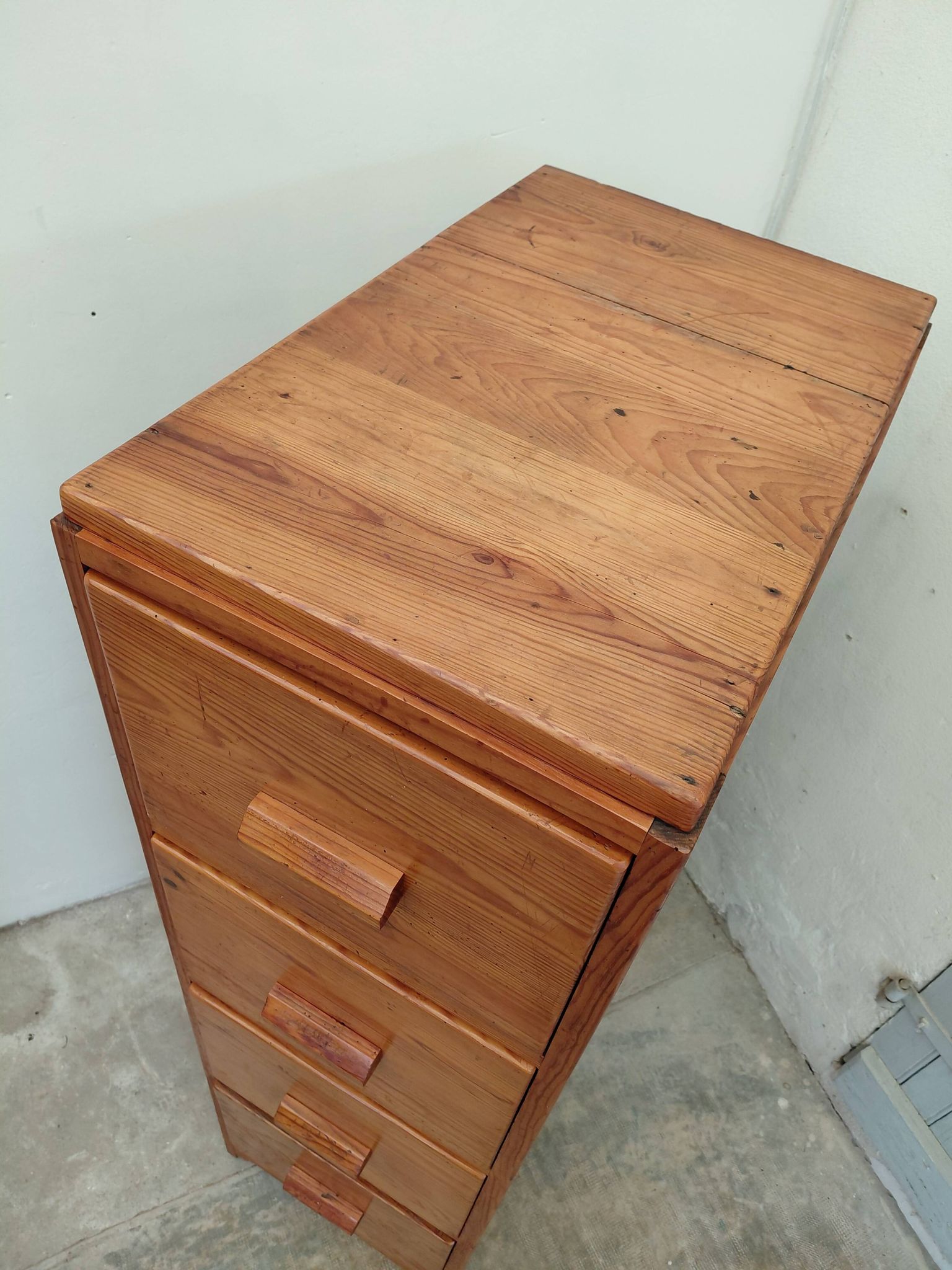 Trade furniture