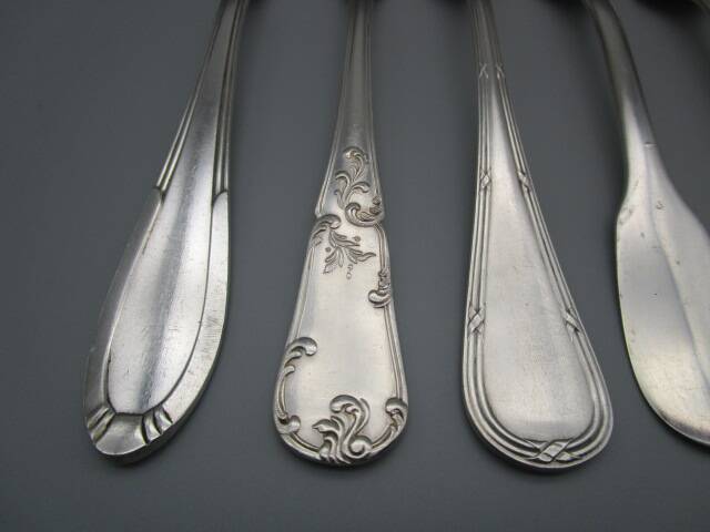6 mismatched old silver metal forks for a chic table