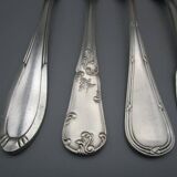 6 mismatched old silver metal forks for a chic table