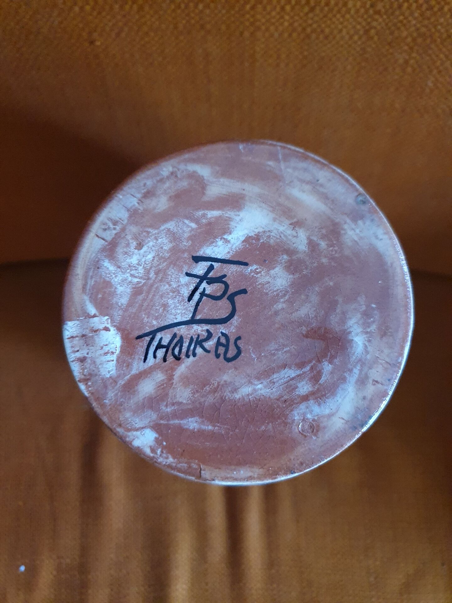 Beautiful vase by the ceramicists Pierre and Florence Scheyvaerts in Thoiras.