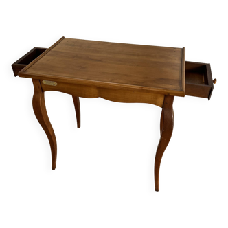 Grange Table Excritoire de JJ Rosseau au Musee de Montmorency, Numérote 746/999