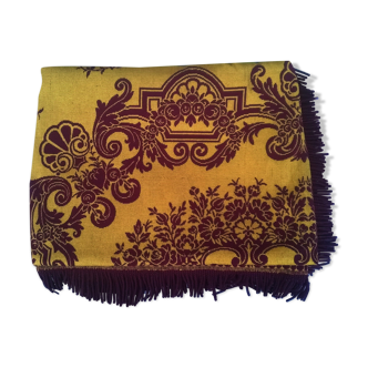 Vintage tablecloth 135 x 180 cm