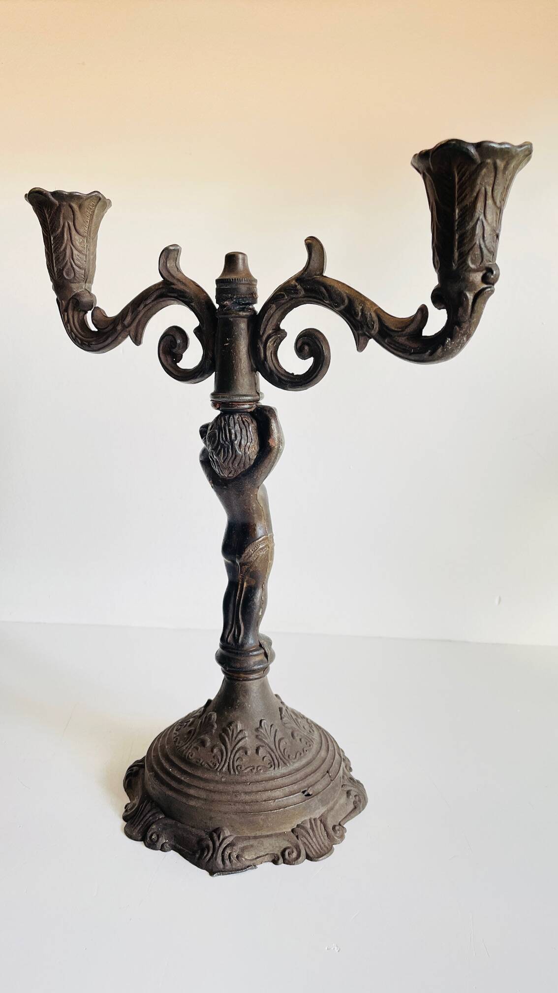 Little angel table candle holder