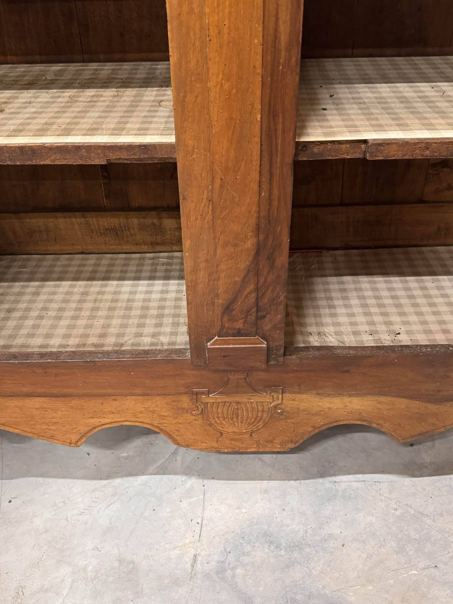 Antique solid wood sideboard – Louis XV style