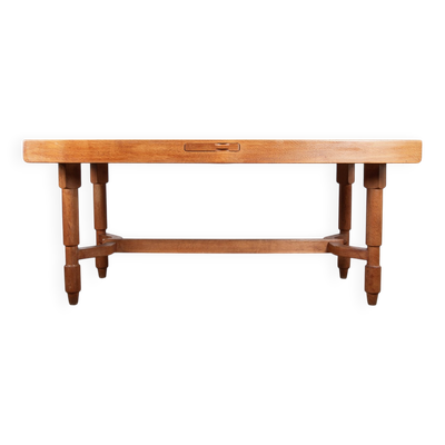 Grande table de repas extensible, 320 cm, en chêne, Guillerme et Chambron.
