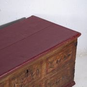 Coffre ancien en bois du pin – Europe centrale (vers 1900)