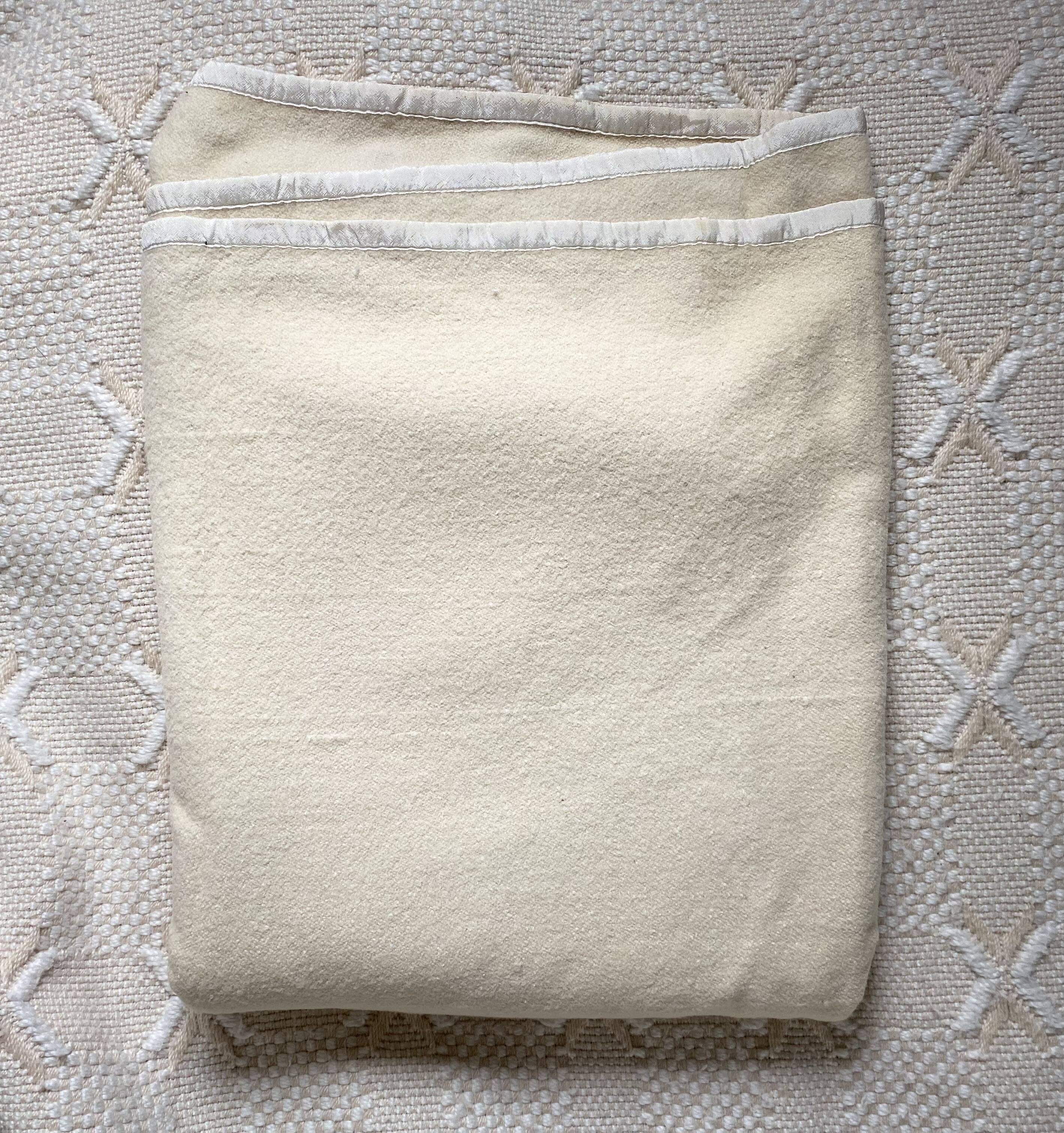 Wool and cotton blanket