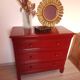 Commode 3 tiroirs rouge laqué – charme et caractère unique