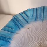 Blue opaline suspension