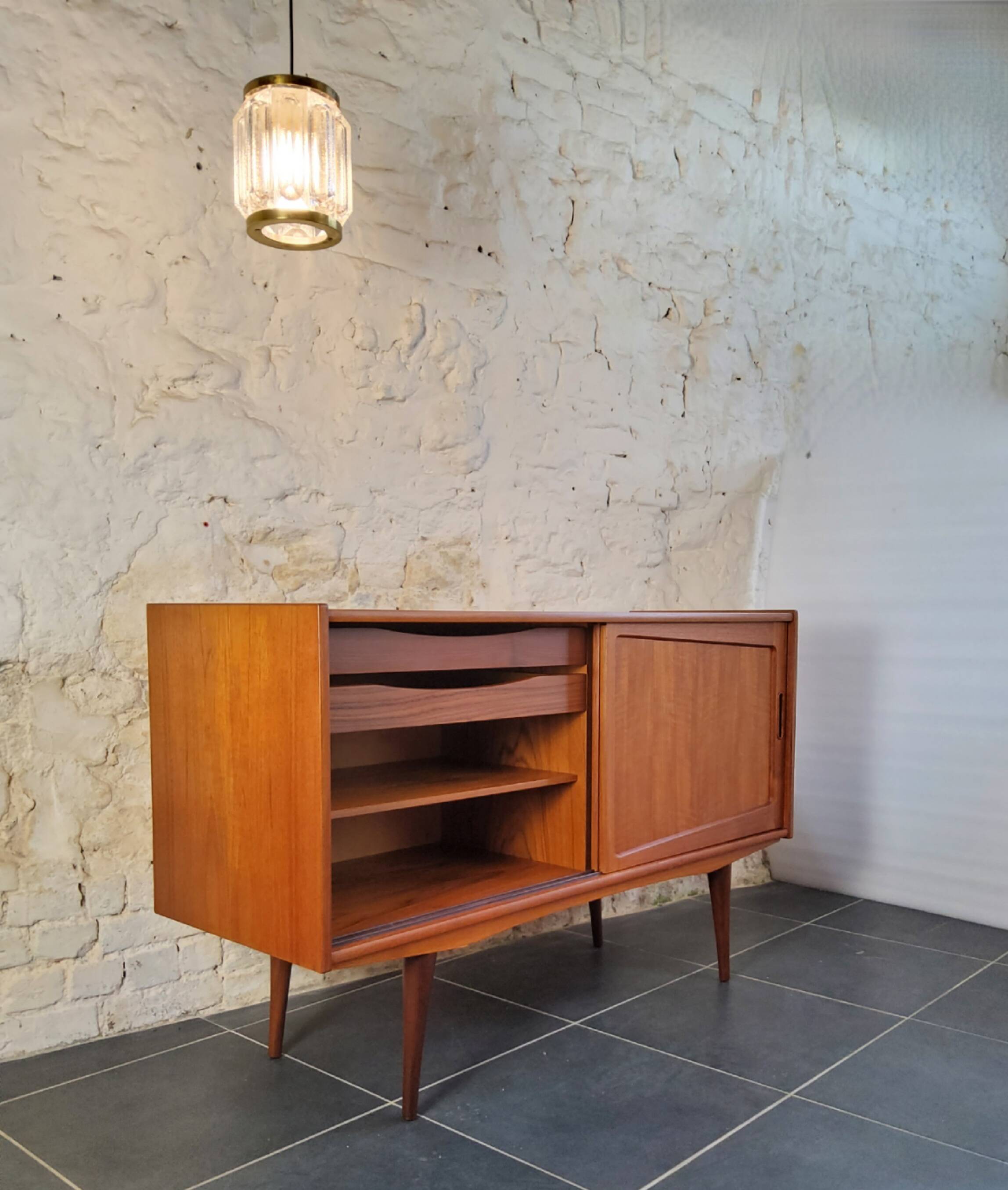 Scandinavian sideboard with sliding doors and drawers - teak