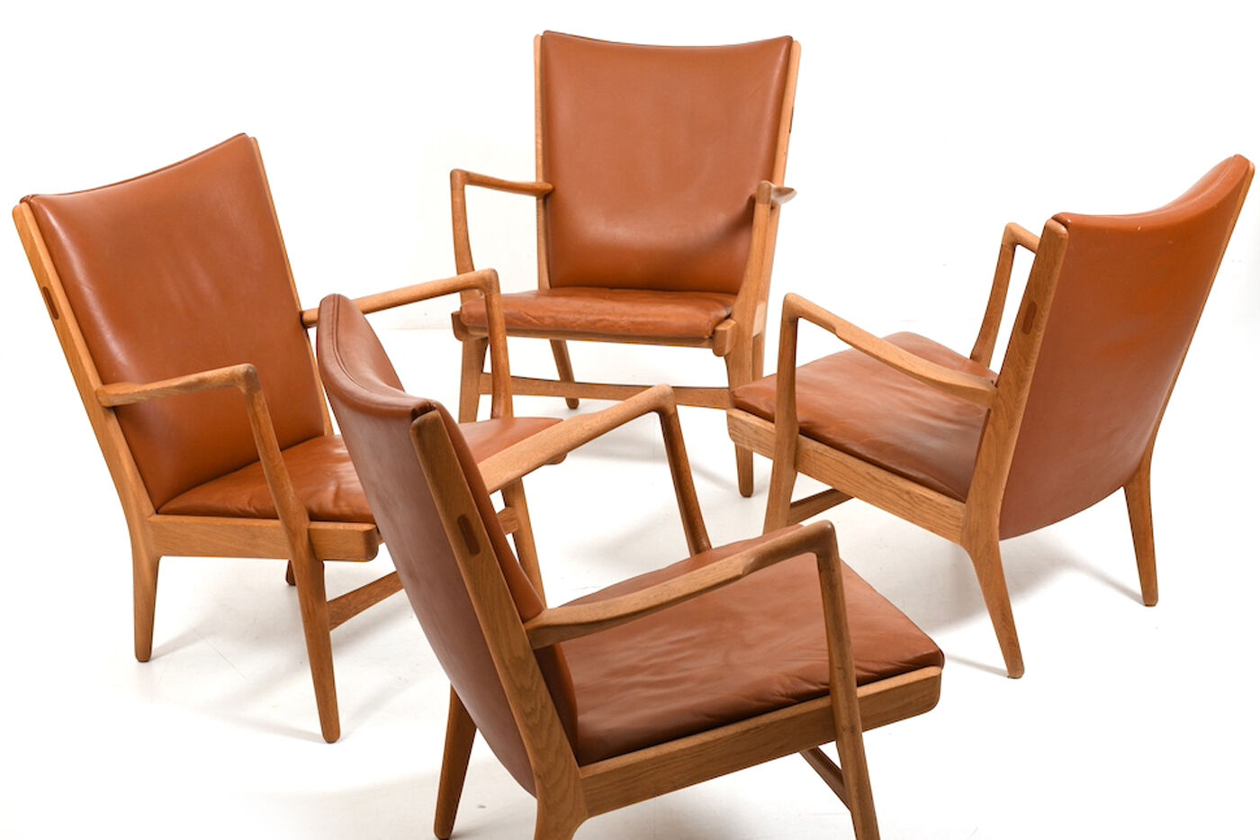 Lot de 4 fauteuils AP-16 en chêne par Hans Wegner