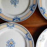 5 assiettes plates 1739 Rouen