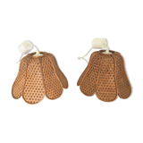 Lot of two rattan flower suspensions