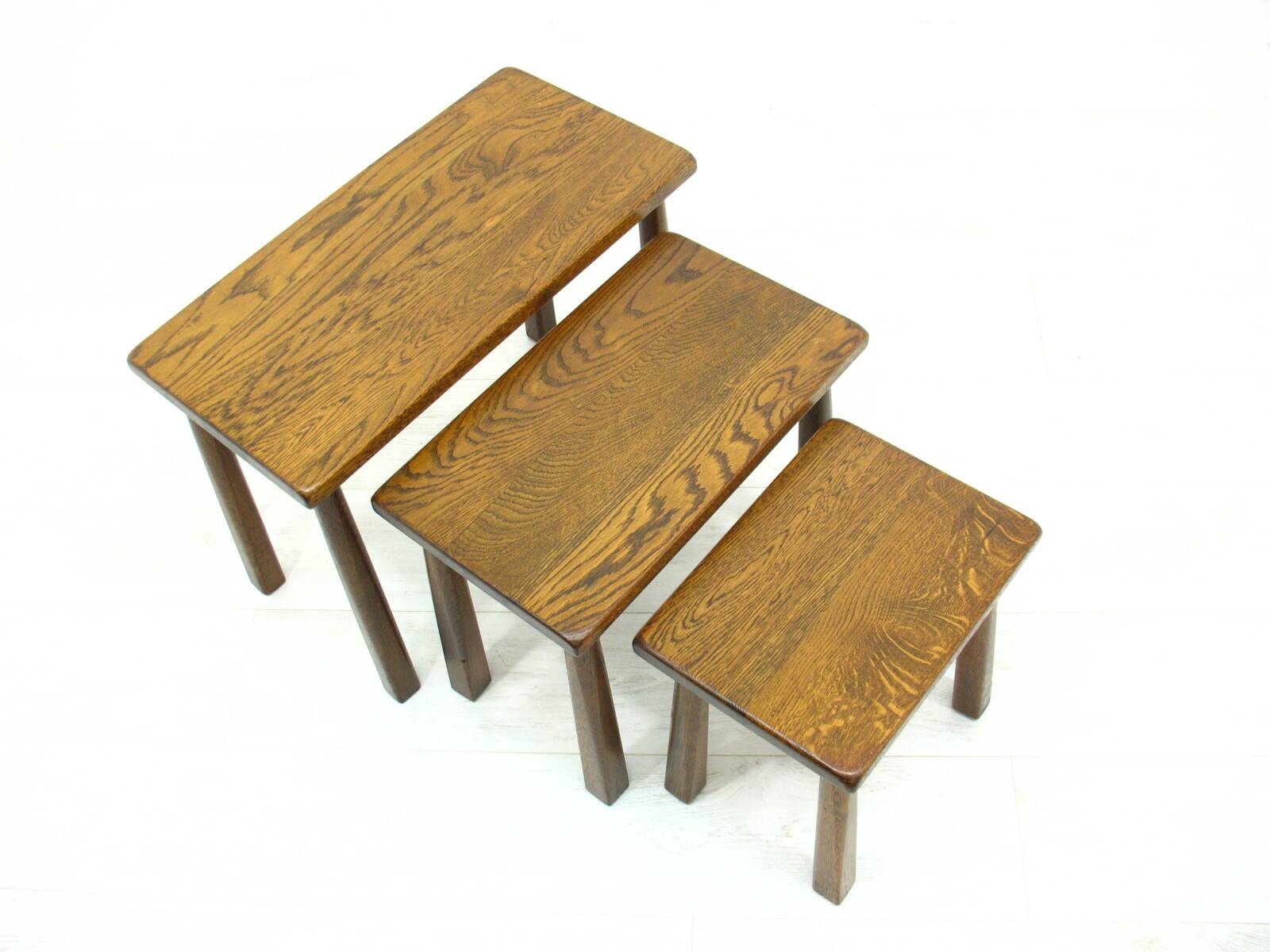 Oak Nesting Tables.