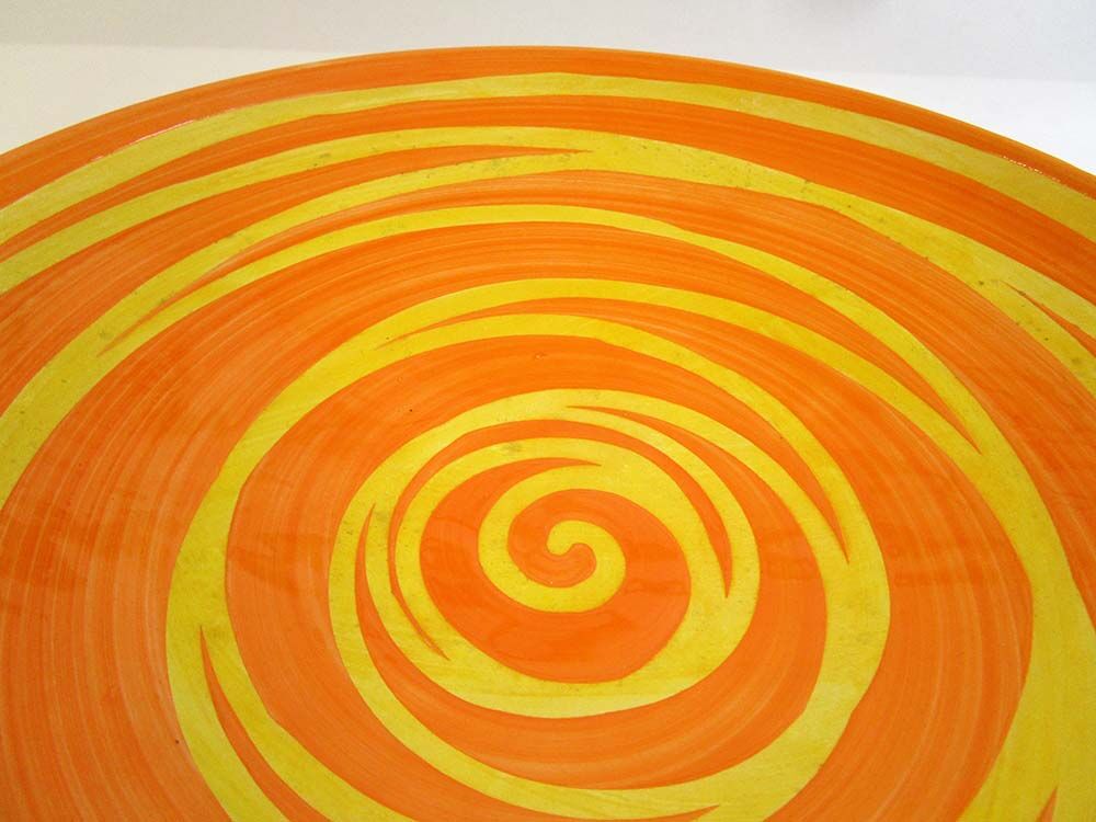 Standing fruit cup