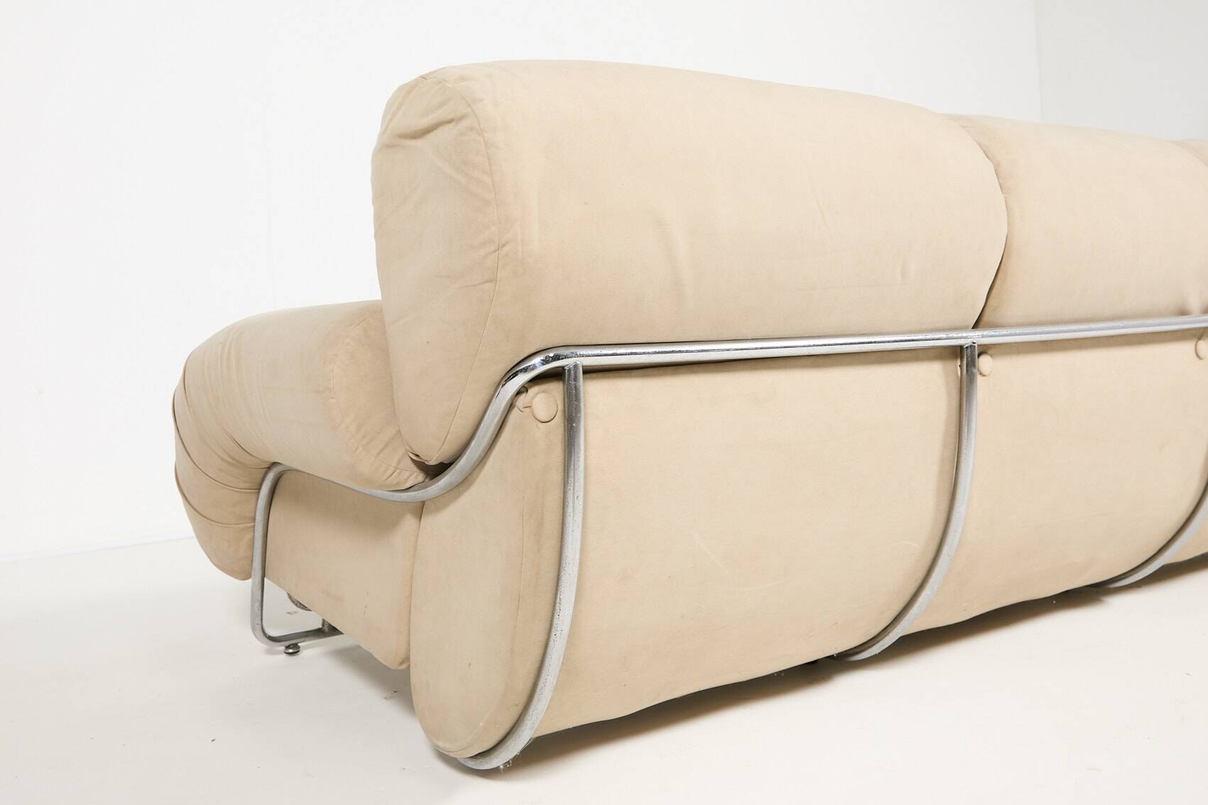1970’s Sculptural Italian design sofa