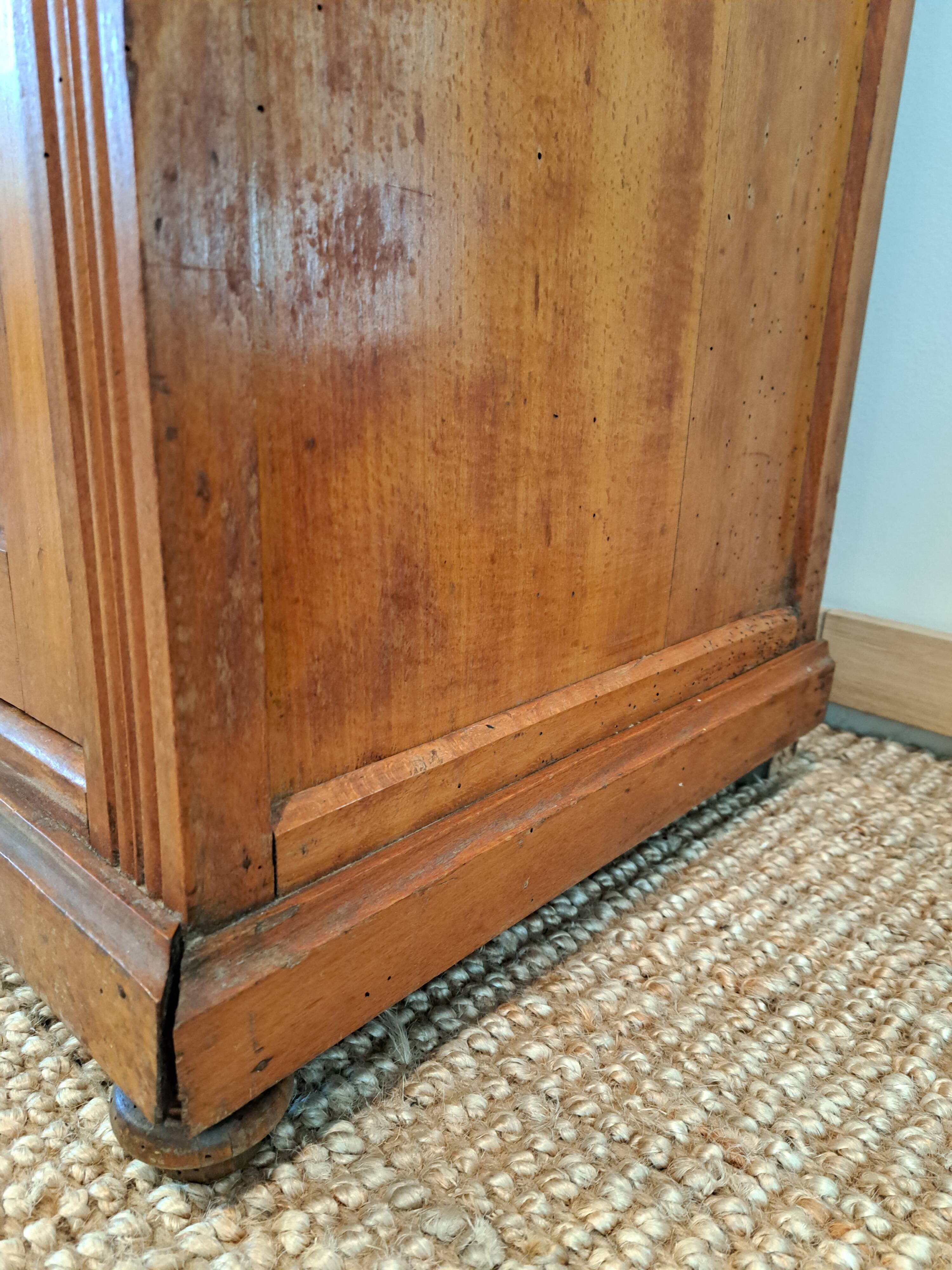 Bathroom furniture