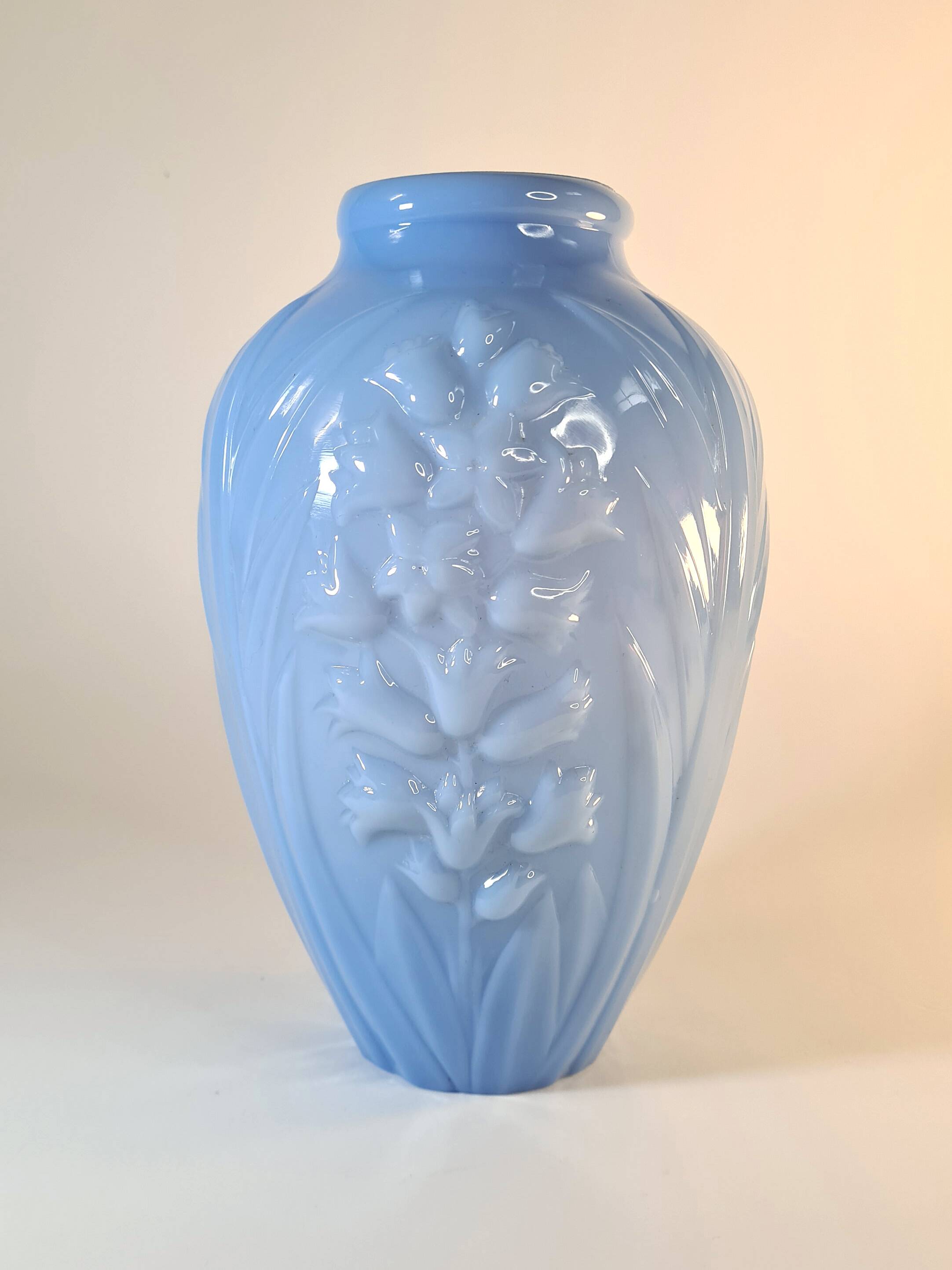 Art Deco opaline blue vase – Flowers in relief