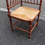 Corner chair turned wood straw seat