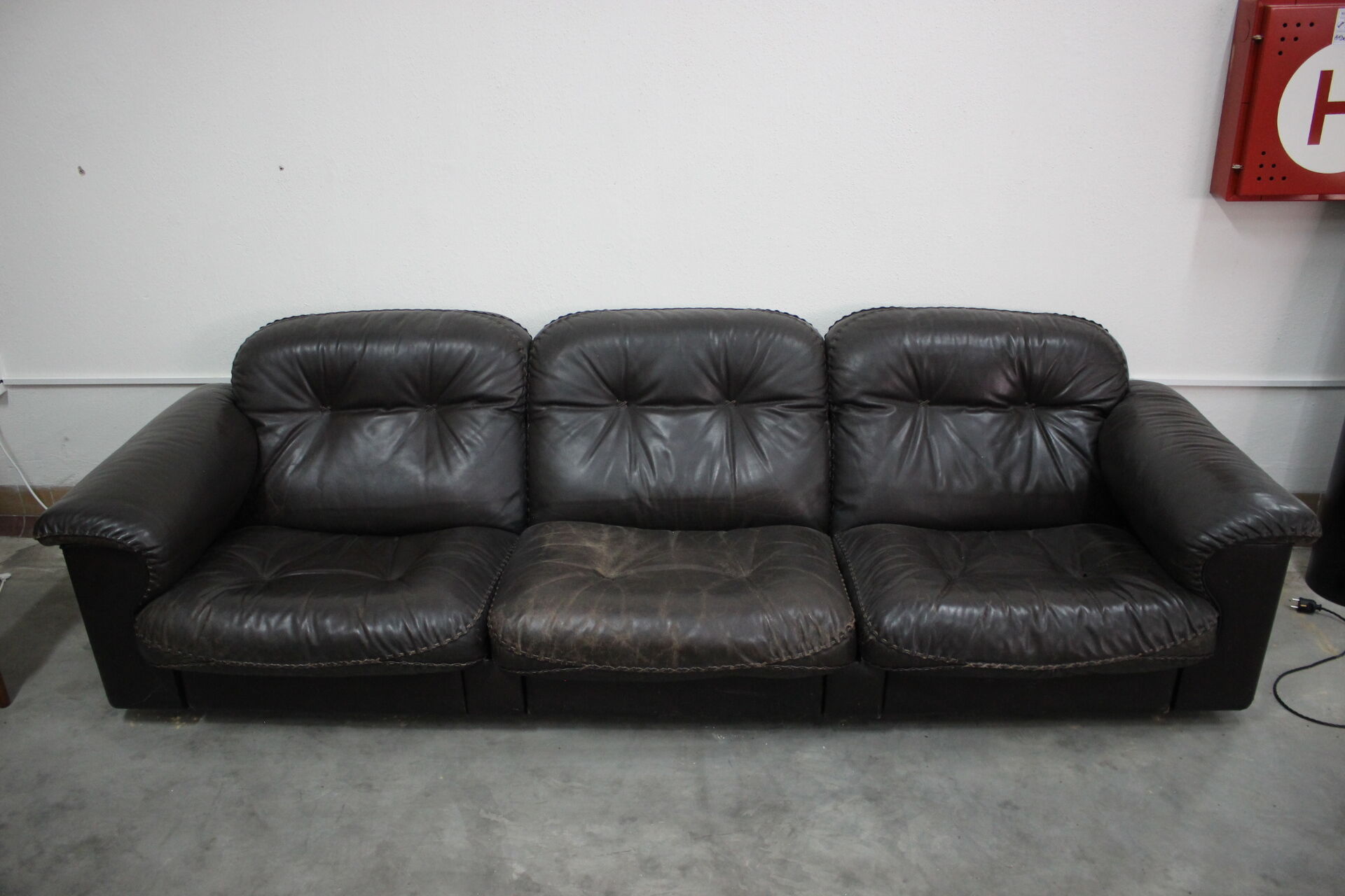 1970s  De Sede Adjustable Brown Leather 3-Seater Sofa  DS-110 James Bond