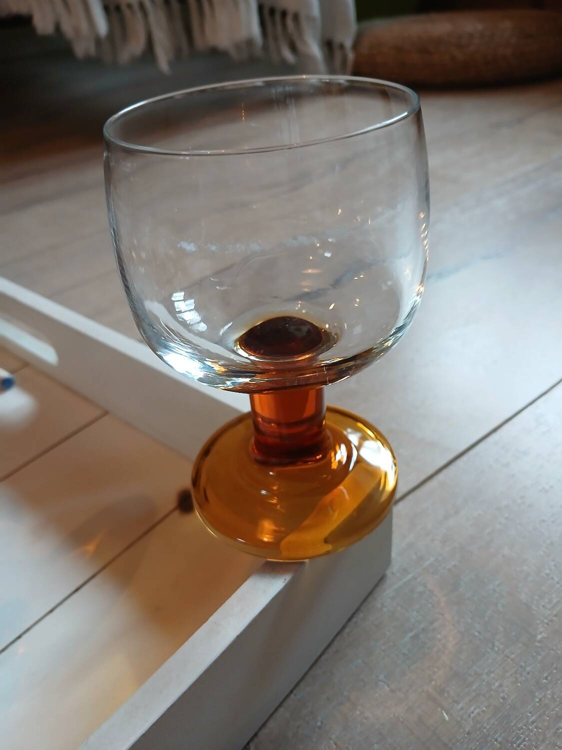 8 vintage wine/water stemmed glasses