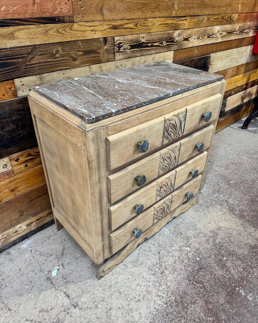 Art Deco oak chest of drawers