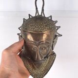 Masque en bronze