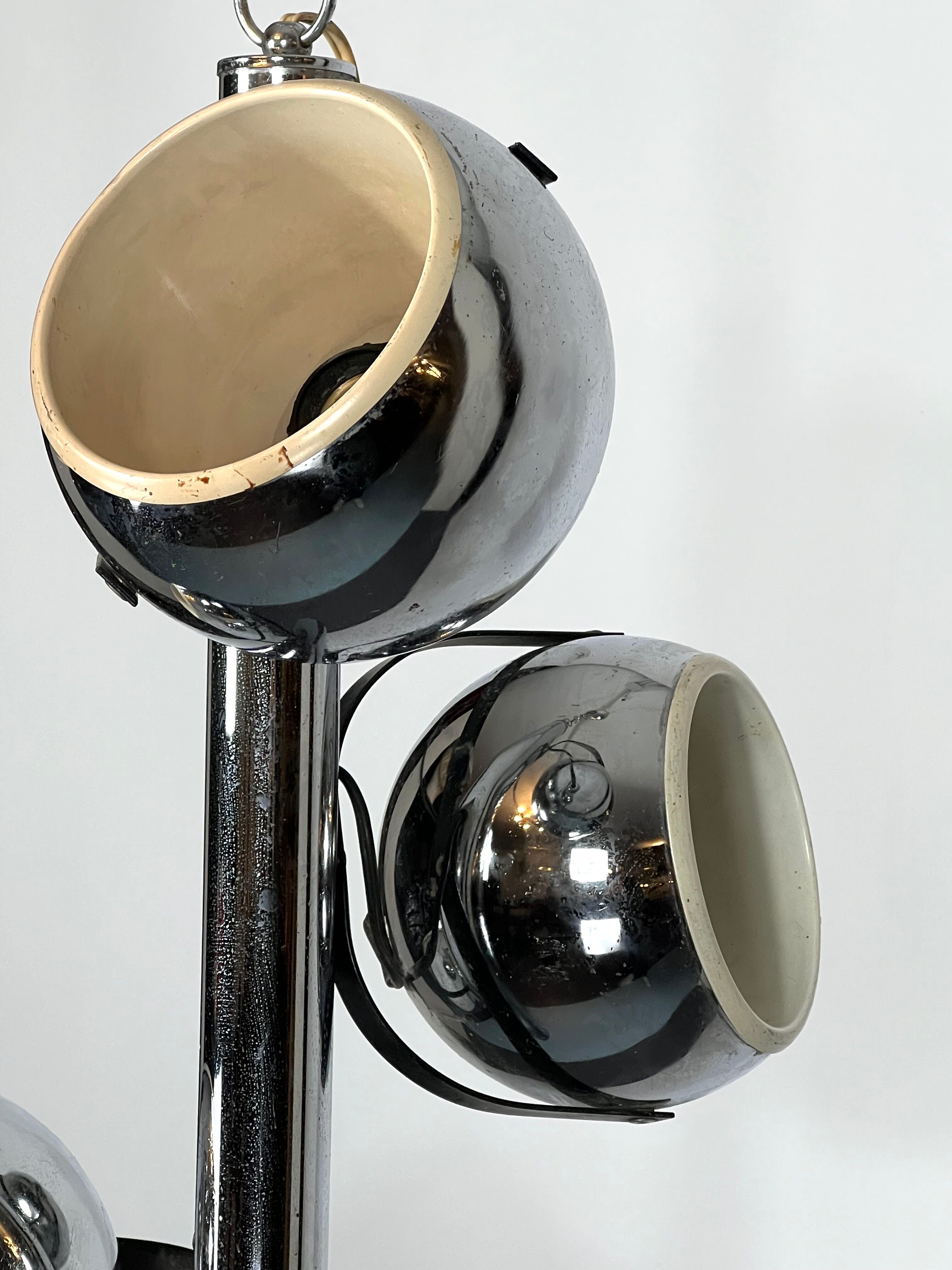 Goffredo Reggiani, three lights chrome chandelier from 70s