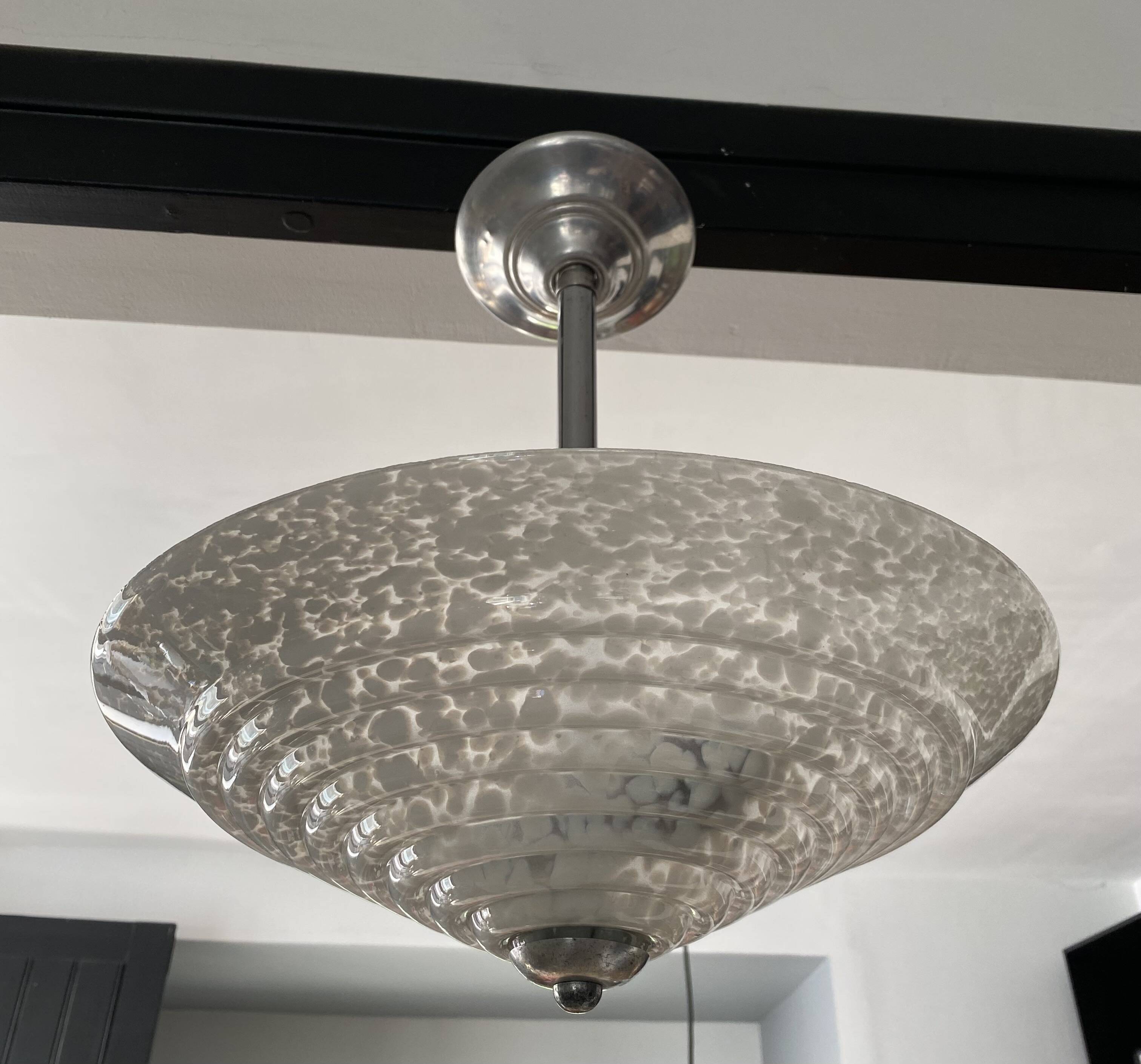Suspension Art Deco globe en verre de Clichy