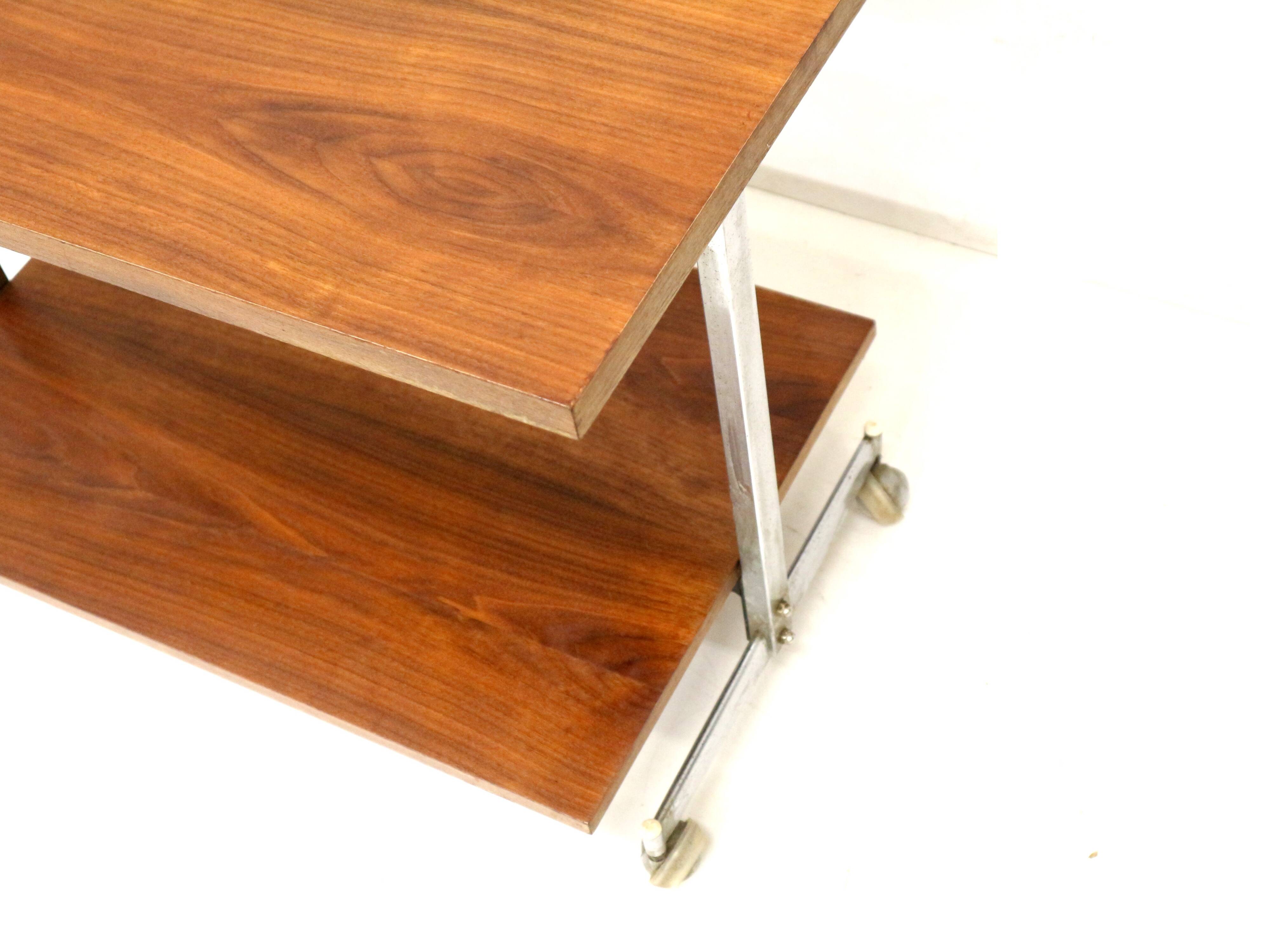 Vintage serving trolley / side table / TV cabinet made of teak from the 196