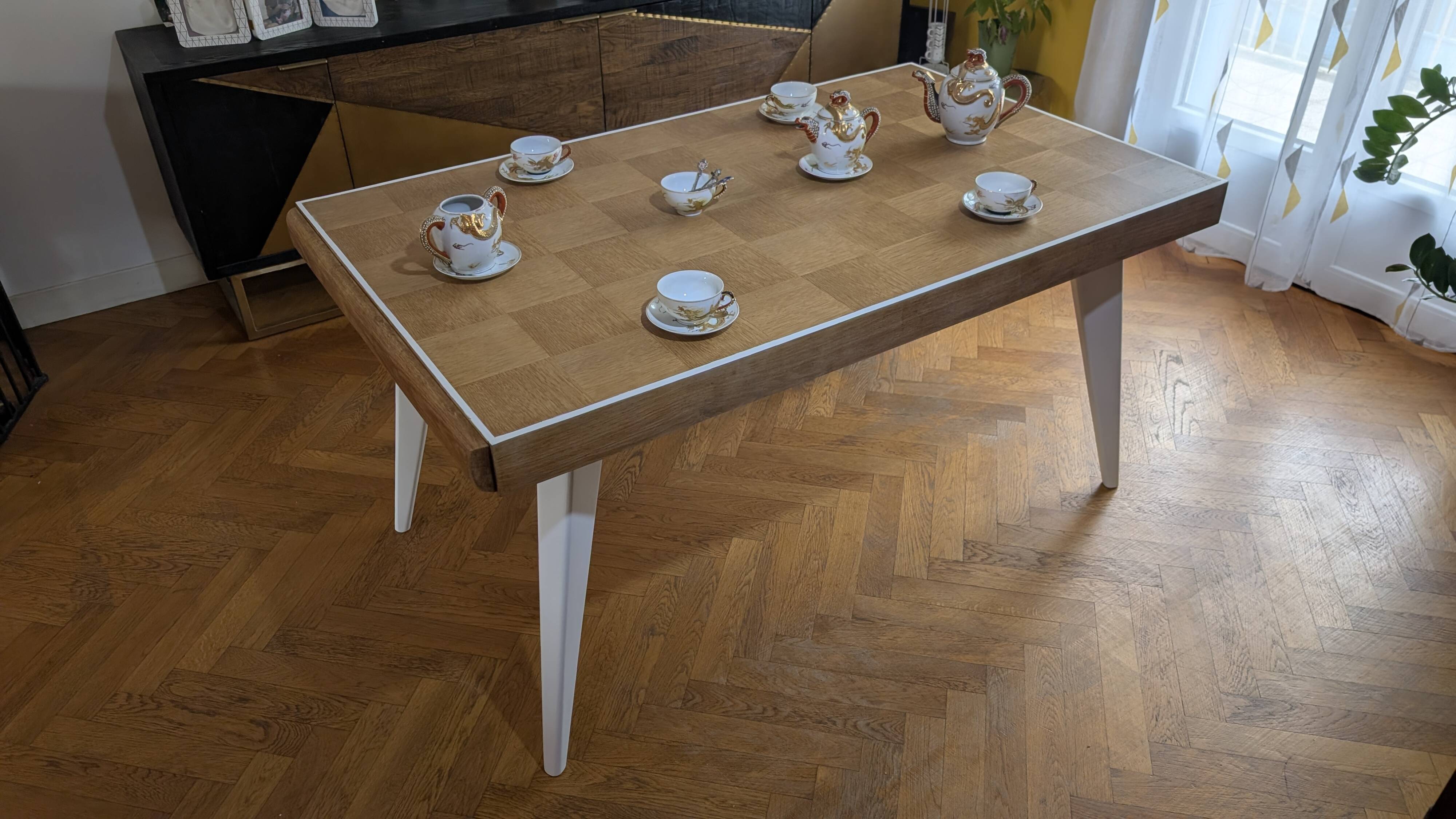 Checkerboard table oak