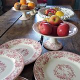 Gien ceramic flat plates. Collection "Bouquets de roses"