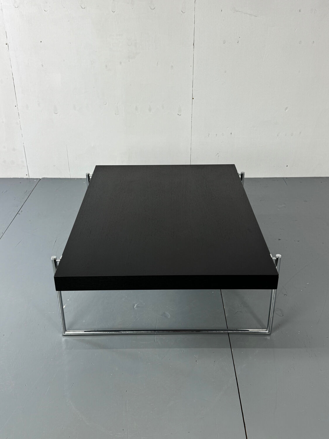 Bauhaus style black solid wood and tubular steel coffee table, Germany