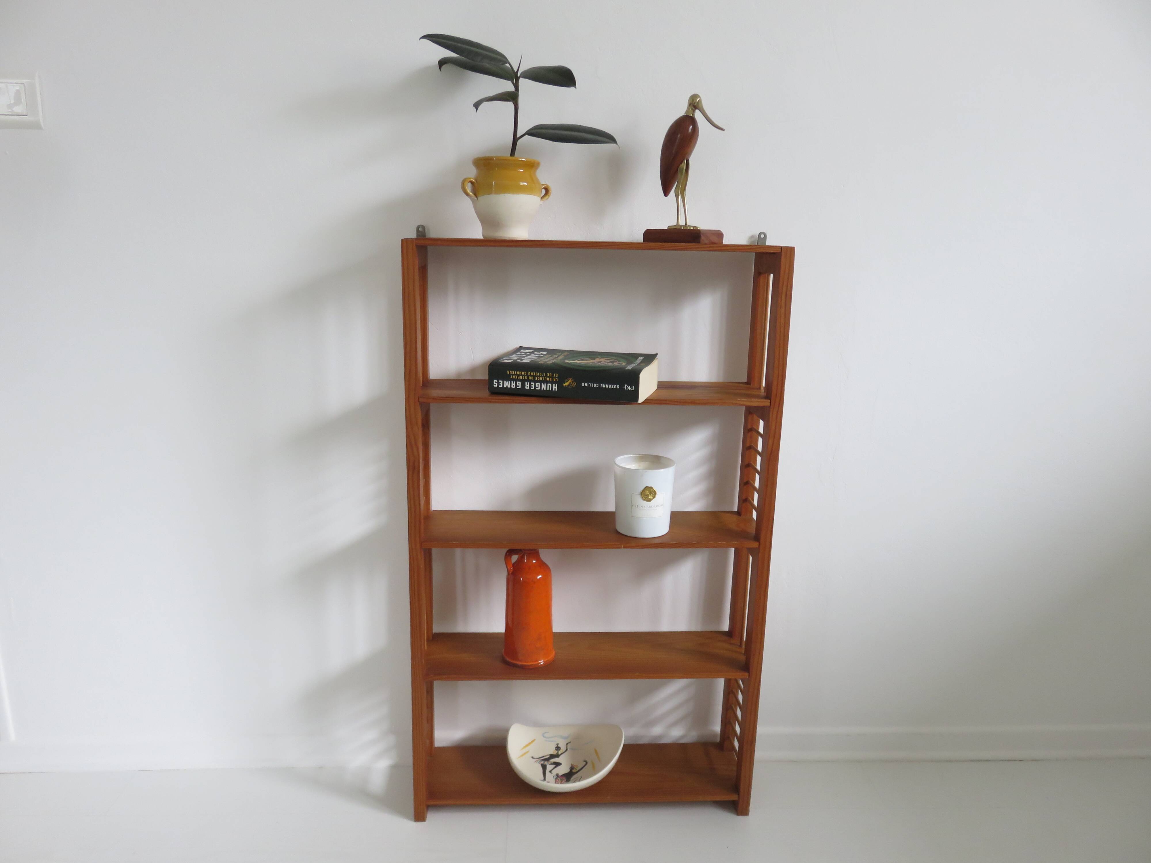Scandinavian pine shelf from the 80s