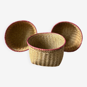 Set of 3 woven bamboo baskets