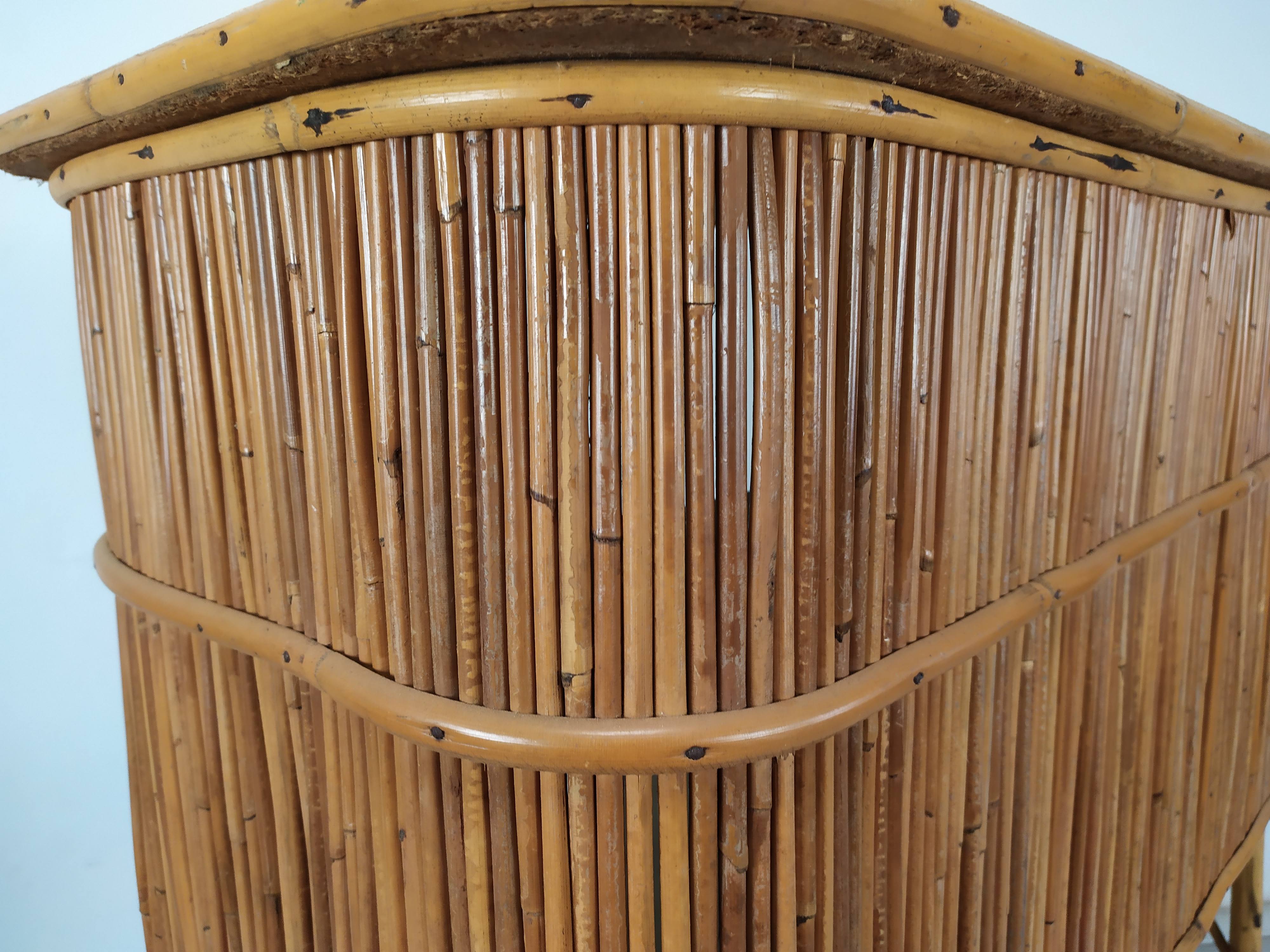 Vintage rattan bar and stools