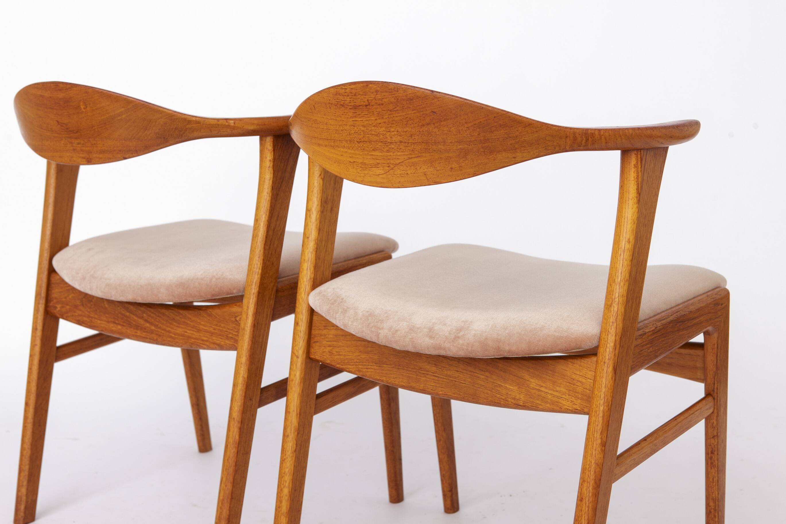Set of 4 Erik Kirkegaard Chairs Model 49, Danish Mid Century 1960s Teak