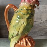 Parrot pitcher