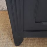 Black Parisian buffet