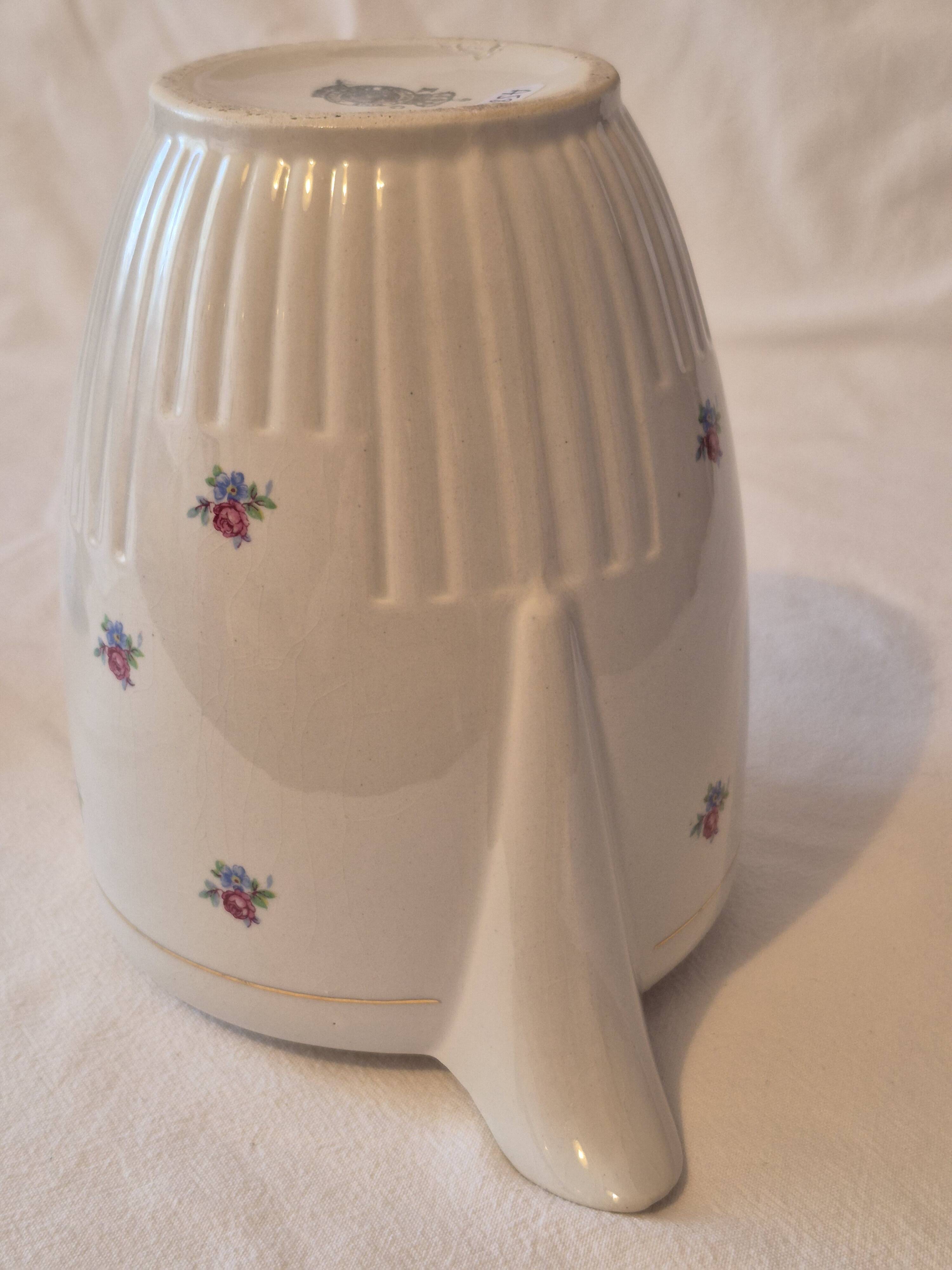 Coffee pot half-porcelain Lunéville Keller and Guerin A585