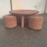Table basse et 4 tabourets