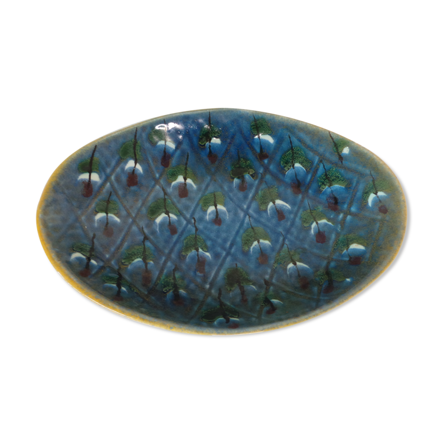 Vintage ravier rests covered