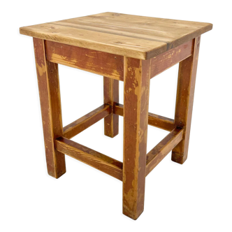 Tabouret carré en bois des années 1950 avec peinture d’origine, Tchécoslovaquie