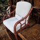 Fauteuil en bois et rotin